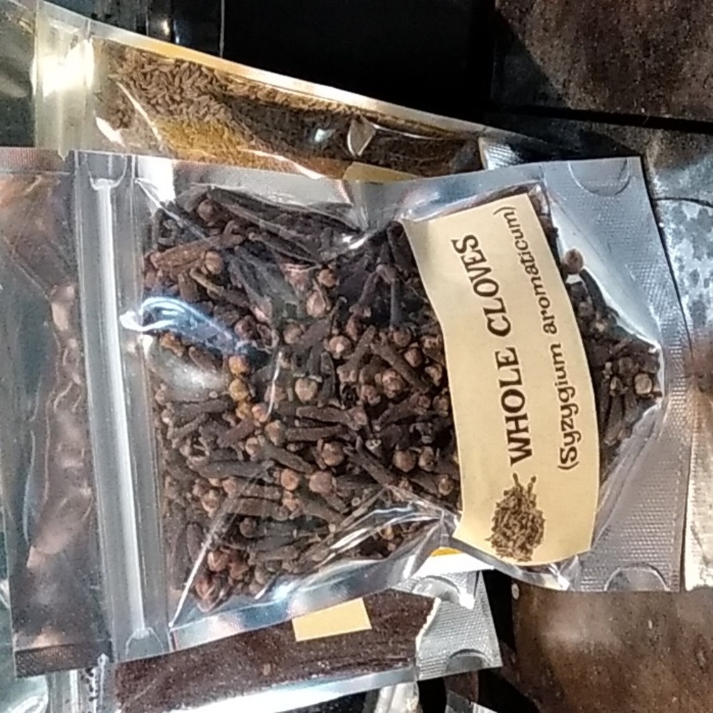 Whole cloves